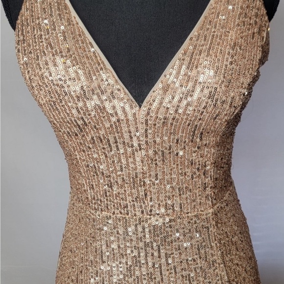 Gianni Bini size 7 prom dress/evening sequin dress - Picture 2 of 9